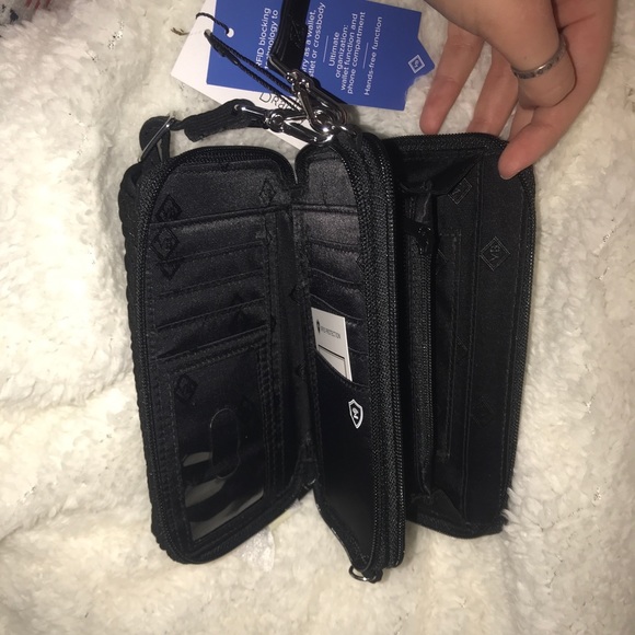 Iconic RFID All in One Crossbody (or wristlet) - Picture 2 of 4